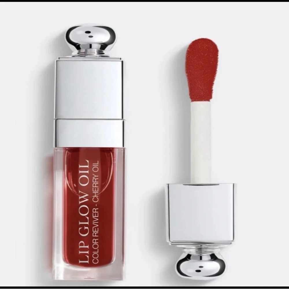 🛍️ NWOB Dior Cherry Lip Glow Oil